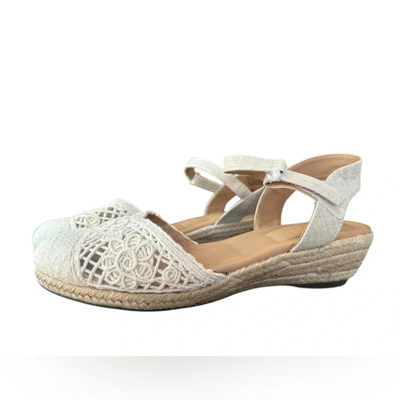 Kelly & Katie Shoes - Kelly & Katie Neva Sandal Lace Espadrille Off-white Beige
